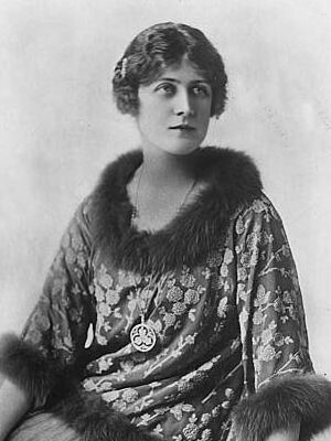 Alexandra Duff