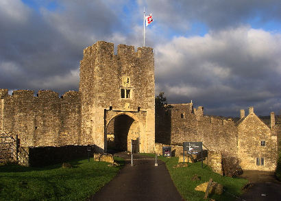 Farleigh Hungerford Castle